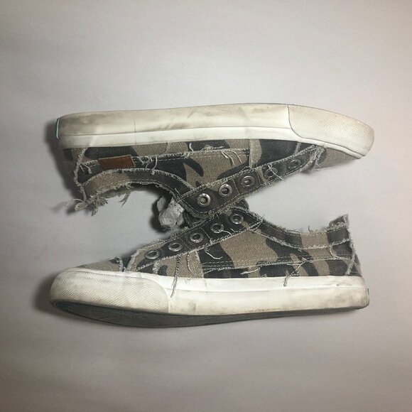 BLOWFISH Sneaker Women's Size US7-7.5 Green Tan Camo Print Slip On Shoes - Picture 8 of 10